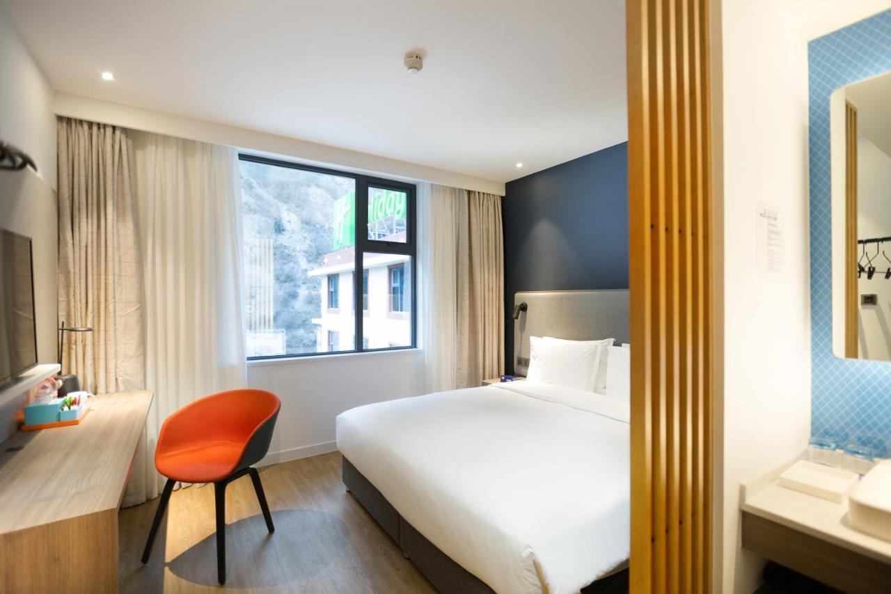 Holiday Inn Express Jiuzhaigou,Only 600 Meters To Jiuzhaigou Park By Ihg Ngoại thất bức ảnh